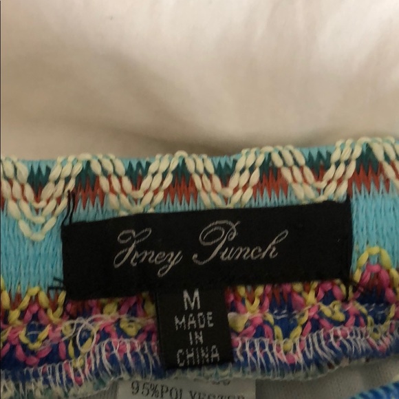 Shorts - Picture 2 of 3